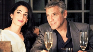 Bat clopotele de nuntă pentru unul dintre cei mai râvniţi burlaci de la Hollywood. George Clooney se căsătoreşte