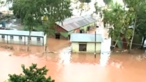 Haos provocat de inundaţiile din India şi Pakistan: Mii de oameni fără apă şi mâncare aşteaptă să fie salvaţi