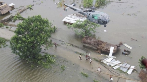 Furia apelor a luat viaţa a peste 140 de oameni în India şi Pakistan. Autorităţile au decretat stare de dezastru