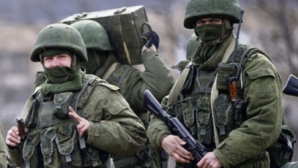 Oficiali ucraineni: Militari ruşi furnizează separatiştilor arme şi echipamente sub acoperirea transporturilor umanitare