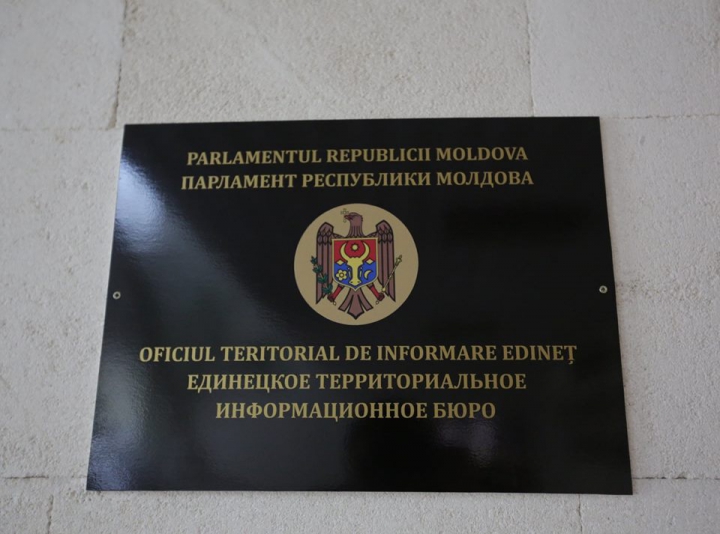 Deputaţii, mai aproape de oameni. Parlamentul a deschis un nou oficiu teritorial de informare la Edineţ (FOTO)