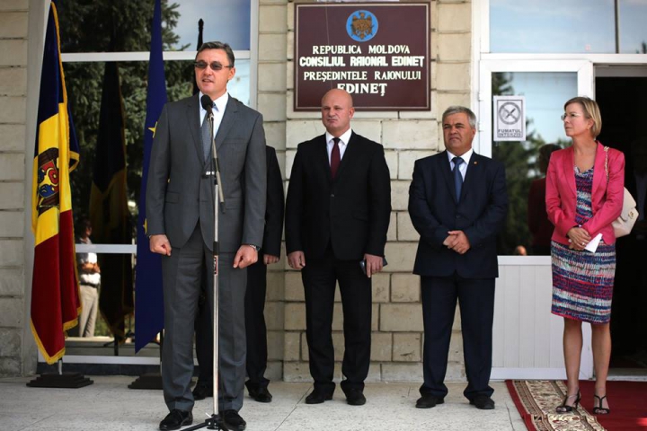 Deputaţii, mai aproape de oameni. Parlamentul a deschis un nou oficiu teritorial de informare la Edineţ (FOTO)