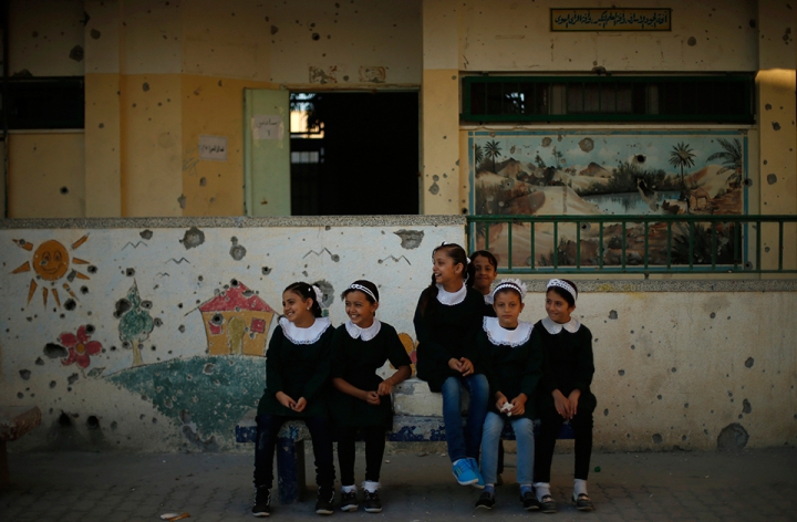 Copiii din Gaza s-au întors la şcoală după 50 de zile de război. Cum arată instituţiile după bombardamente (FOTO/VIDEO)