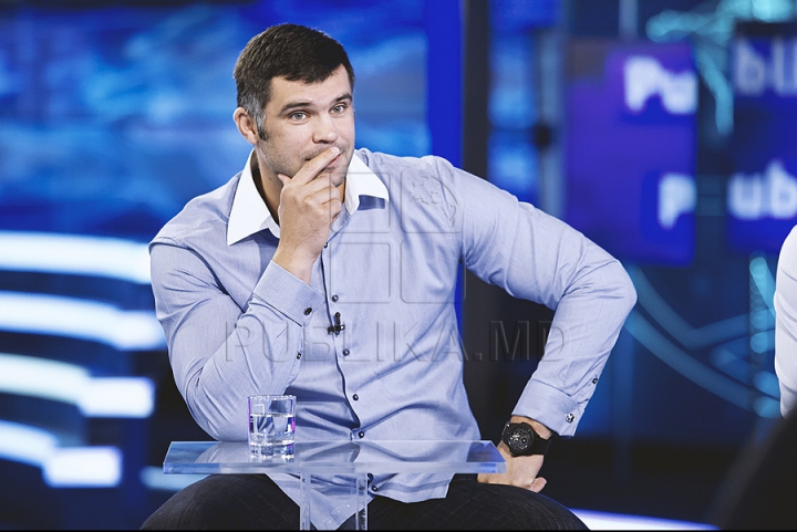 Apariție de marcă la Publika TV. Remy Bonjasky și Daniel Ghiță, doi dintre cei mai MARI luptători de K1 din istorie, invitați la Publika News