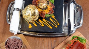 Un restaurant londonez a creat cel mai scump burger din lume