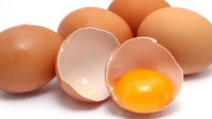 Cum poţi verifica PROSPEŢIMEA OUĂLOR