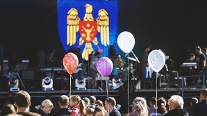 Mesaje de felicitare pentru Chişinău. Locuitorii capitalei îşi doresc prosperarea urbei