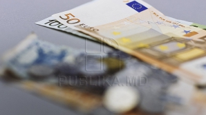 CURS VALUTAR: Moneda unică europeană continuă să crească în valoare