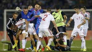 Bătaie la un meci din preliminariile EURO 2016. Jucătorii albanezi şi-au atacat adversarii cu pumnii