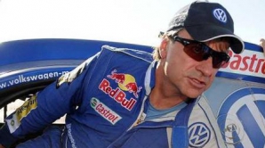 Pilotul Carlos Sainz s-a filmat într-un spot publicitar inedit (VIDEO)