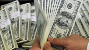 Record pentru dolar pe piaţa din Moldova. Cursul valutar stabilit de BNM