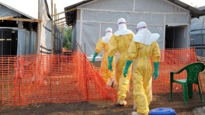 Primul bolnav de Ebola din Mali s-a stins din viaţă. OMS promite vaccinuri contra maladiei abia în 2015