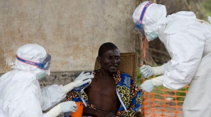Virusul Ebola omoară tot mai mulţi africani. Omenirea caută cu disperare un remediu