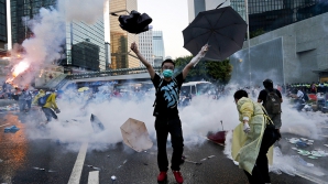 Locuitorii din Hong Kong vor marca Ziua Chinei comuniste printr-o explozie de democraţie