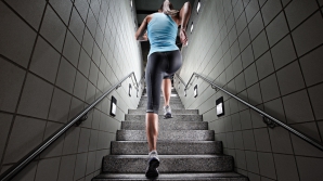 Moda maratonului "vertical" a ajuns în Brazilia. Zeci de participanţi s-au întrecut pe scările celei mai înalte clădiri din Sao Paulo