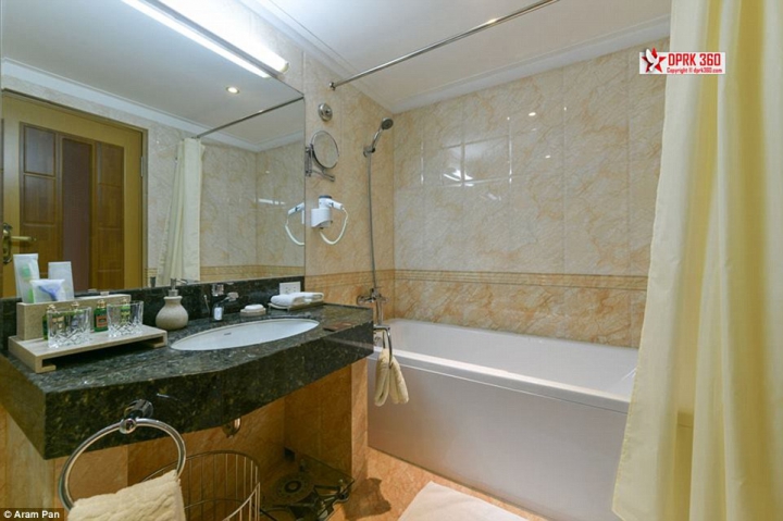 Un fotograf a primit acces exclusiv în primul complex de schi din Coreea de Nord (GALERIE FOTO)