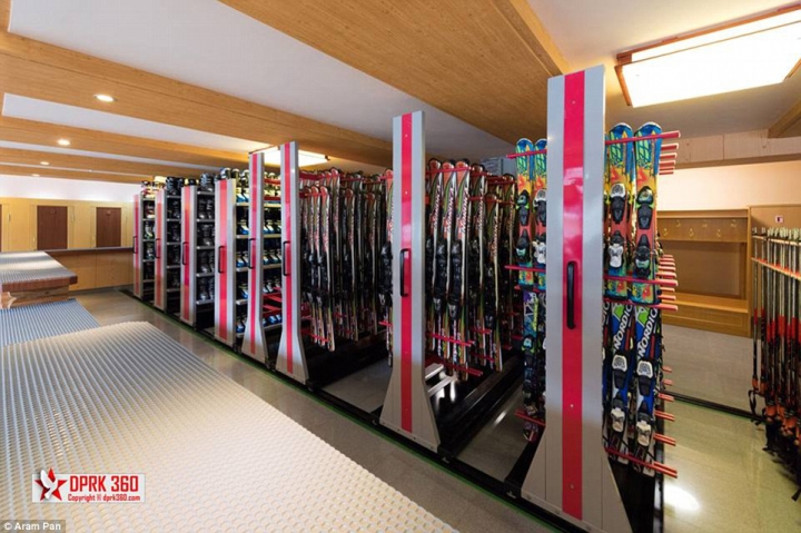 Un fotograf a primit acces exclusiv în primul complex de schi din Coreea de Nord (GALERIE FOTO)