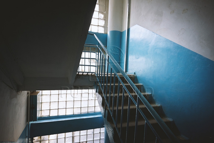 Multe dintre blocurile din capitală, nepregătite pentru iarnă. Explicaţia autorităţilor municipale (FOTO)