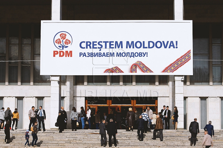 2 000 de membri PDM au participat la prezentarea viitorilor deputaţi ai partidului (FOTO)