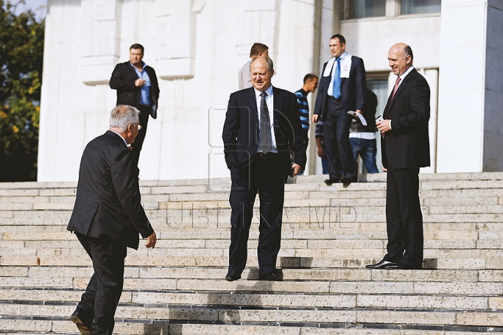 2 000 de membri PDM au participat la prezentarea viitorilor deputaţi ai partidului (FOTO)