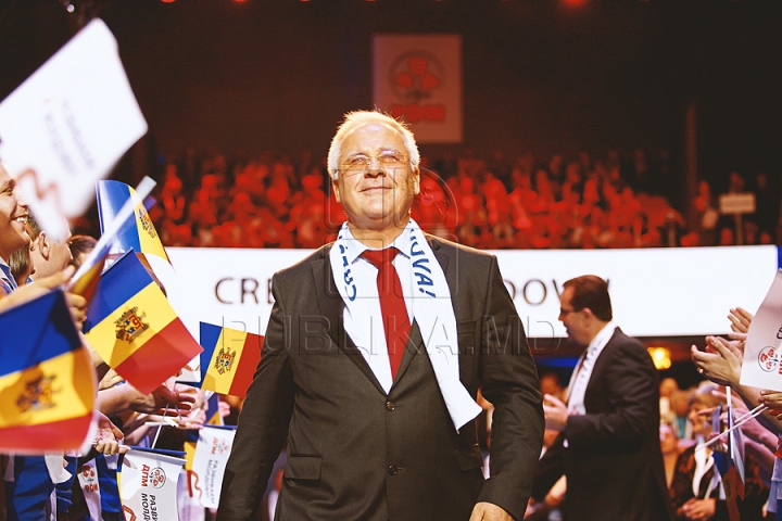 2 000 de membri PDM au participat la prezentarea viitorilor deputaţi ai partidului (FOTO)