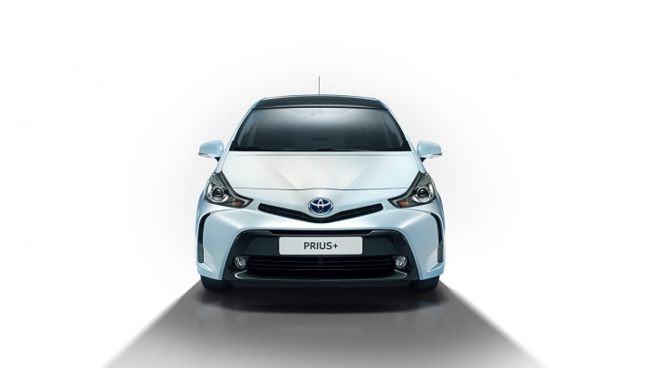 Toyota Prius+. Ce modernizări i-au făcut hibridului japonezii