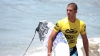 Ezekiel Lau este lider la etapa de surfing din Hawaii. Sportivul a prins un val de aproape opt metri înălţime