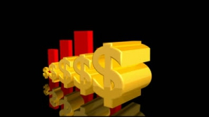 Un nou salt al dolarului american! Oamenii se tem că preţurile o vor lua razna