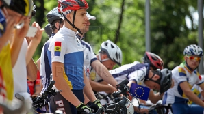 Ciclism montan la Schinoasa. Peste 250 de sportivi s-au aventurat într-o cursă spectaculoasă