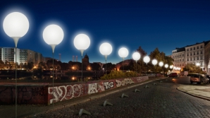 Germania a sărbătorit demolarea Zidului Berlinului. ''Regimurile autoritare nu vor rezista în faţa democraţiei''