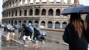 ALERTĂ meteorologică în capitala Italiei. Şcolile şi obiectivele turistice au fost închise din cauza furtunilor violente