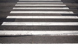 Trecerile de pietoni din capitală - adevărate provocări  