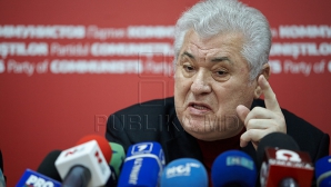 Voronin, la raport. Liderul PCRM a chemat jurnaliştii să le spună ce face în campania electorală (VIDEO)