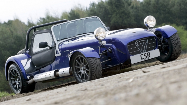 Celebrul producător britanic Caterham promite trei modele noi ale roadsterului Seven