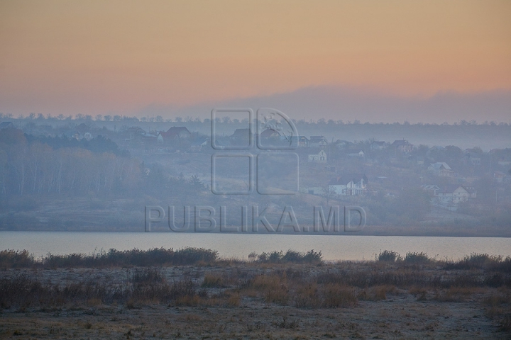 Imagini cu toamna târzie din acest an. Liniştea a pus stăpânire pe Moldova (FOTOREPORTAJ)