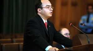 Şeful diplomaţiei de la Bucureşti îndeamnă partidele proeuropene să formeze o coaliţie de guvernământ