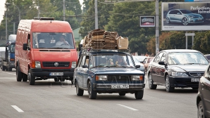 Şofer, tras pe dreapta în capitală. Bărbatul nu a putut spune de unde are aceste produse în camionetă