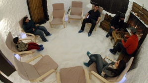 Salină artificială la Bălţi. Copiii cred că e o sală de joacă