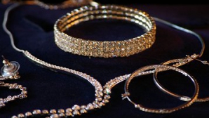 Oportunităţi pentru giuvaierii din Moldova! Vor învăța arta bijuteriilor moderne de la specialiști din Germania