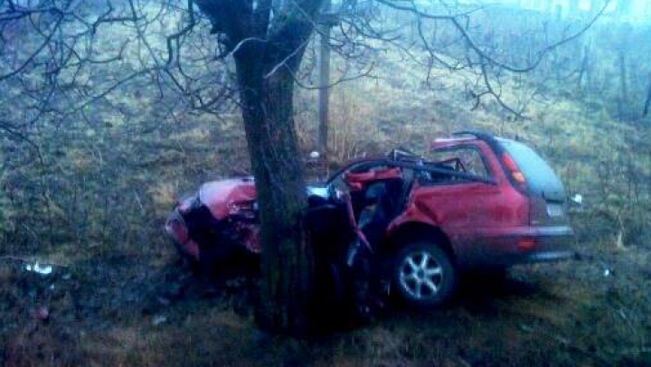 Accident groaznic pe traseul Cahul-Cantemir. Un bărbat a decedat pe loc (FOTO)