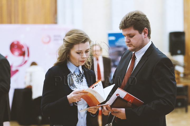 Licoarea lui Bachus, apreciată la cel mai înalt nivel. FOTOREPORTAJ de la Vernisajul Vinului