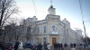 Fără salarii de patru luni! Medicii de la un spital din Chişinău au ocupat o sală la Ministerul de Justiţie
