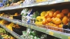 CAMERA ASCUNSĂ! Fructe şi legume cu mucegai pe rafturile supermarket-urilor din capitală