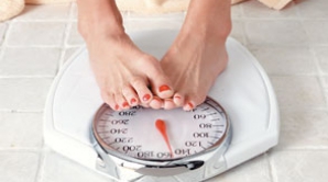 Specialiștii recomandă TREI exerciții fizice pentru a scăpa de kilogramele acumulate de sărbători (VIDEO)