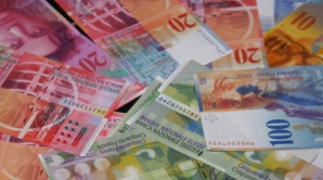 Elveţienii profită de aprecierea monedei naţionale şi merg la cumpărături în Germania