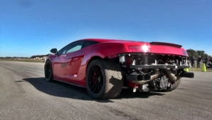 NO COMMENT! Un Gallardo de 2.000 de cai-putere a ajuns într-o baltă (VIDEO)