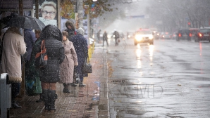 Vreme caldă cu ploi slabe. Câte grade vor indica termometrele în următoarele zile