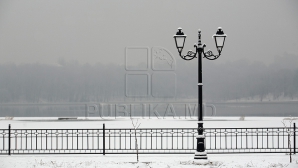 Vreme capricioasă în prima zi de weekend! Care vor fi maximile termice