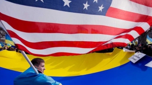 SUA a semnat un acord privind finanţarea Ucrainei. Ce prevede documentul