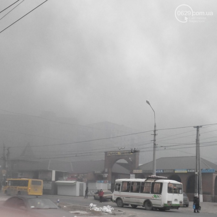 Oraşul-port Mariupol este atacat de separatişti. Cel puţin 30 de oameni au murit (FOTO/VIDEO)